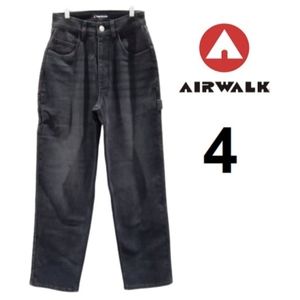 Women's wide leg jeans